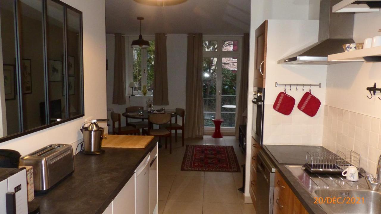 Apartment 22